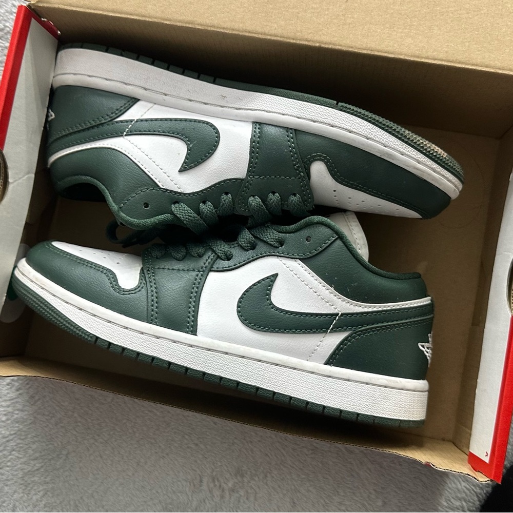 Nike Red and White Shoe Box